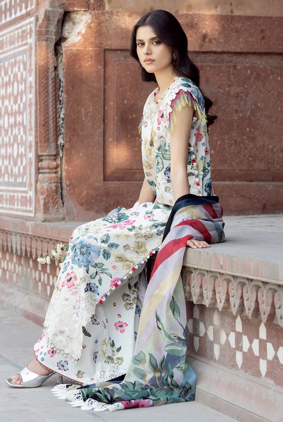 BIN ILYAS Unstitched 3PC Printed Lawn Suit with Chiffon Dupatta