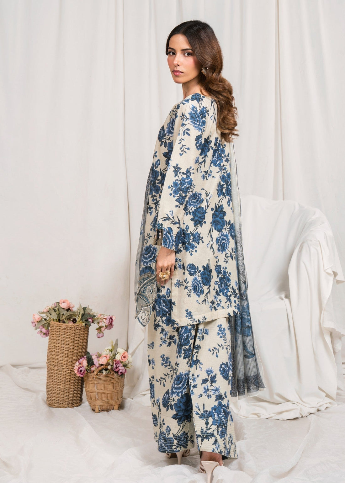 Laam Unstitched 3PC Printed Lawn Suit with Chiffon Dupatta